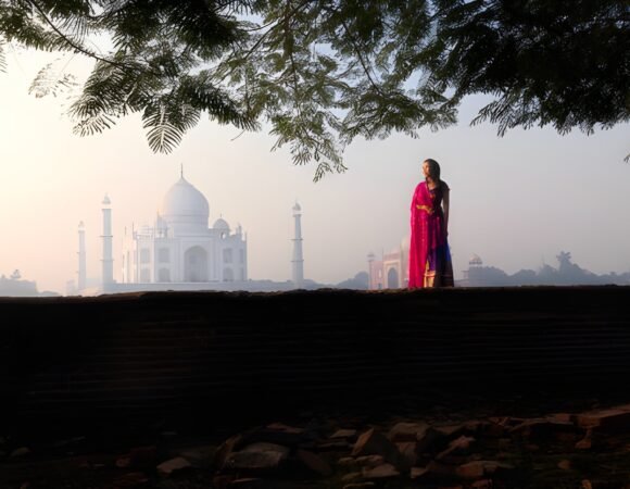 Taj Mahal Tour From Varanasi